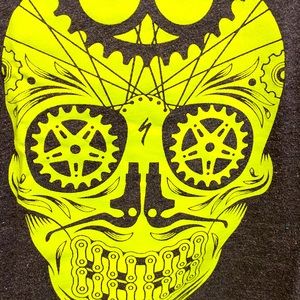 Bike parts skull T-shirt